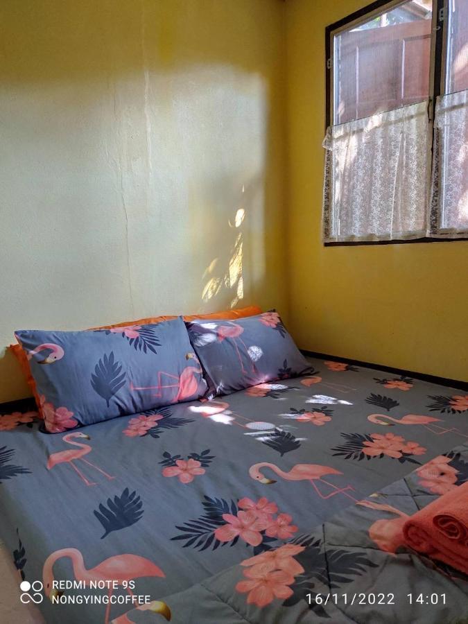Chanmuang Guesthouse Mae Hong Son Exteriör bild