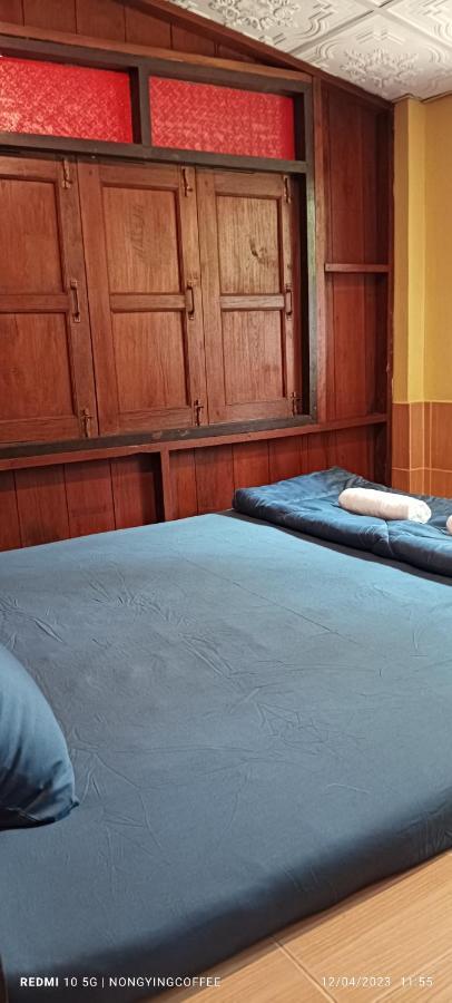 Chanmuang Guesthouse Mae Hong Son Exteriör bild